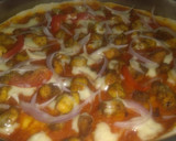 சீஸி சிக்கன் பீசா🧀🍕 ரெசிபி ஸ்டேப் 23 புகைப்படம்