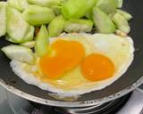 บวบผัดไข่ วิธีทำสูตร 4 รูป