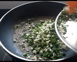 લસણીયો ભરેલો રોટલો (Lasaniyo Bharelo Rotlo Recipe In Gujarati) રેસીપી સ્ટેપ1ફોટો