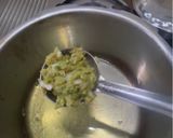 A picture of step 5 of Dal Makhani.