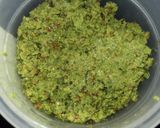 A picture of step 4 of Turai chutney.