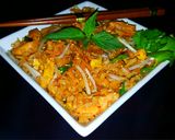 A picture of step 7 of Mike's Chicken Pad Thai.