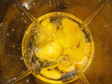 Fainá de queso en licuadora