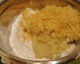 Foto del paso 3 de la receta: Pan de queso Minero (Pão de Queijo)