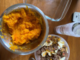 Pastel de carne con puré de calabaza