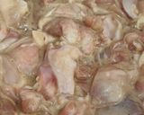 Foto langkah ke 1 dari resep Ayam Karaage Saus Mentega.