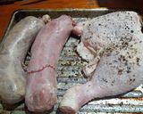 Foto del paso 4 de la receta: Tira de lomo a la pimienta con apio, cebolla morada y choclo