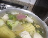 Foto del paso 7 de la receta: Caldo de pollito