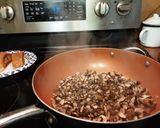 A picture of step 3 of Dog-Gone Cheesesteaks.