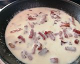 Une image de l'étape 7 de Oignons à la carbonara.