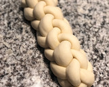 Foto del paso 8 de la receta: Pan trenzado (Jalá)