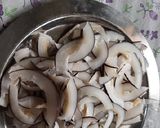 A picture of step 1 of Nagpuri Spicy sawji masala egg curry.