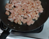 Foto del paso 1 de la receta: Tortilla de pollo y hojas de remolachas