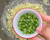 Foto langkah ke 7 dari resep Nasi goreng bayam.