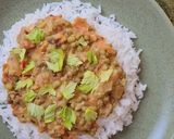 Foto del paso 5 de la receta: Curry de legumbres 🇮🇳 con leche de coco 🥘 sobre arroz basmati 🍚