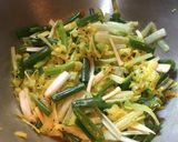 A picture of step 3 of Winter Veggie Dry Curry.