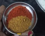 A picture of step 1 of Maharashtrian Phodnicha Masala Bhat.