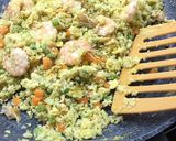 Foto langkah ke 4 dari resep Cauliflower Fried Rice / Nasi Goreng Bunga Kol.