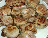 Foto del paso 1 de la receta: Solomillo en salsa de champiñones con tropezones