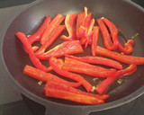 Foto del paso 1 de la receta: Arroz al horno con consomé de sobras de pavo asado