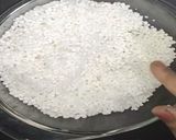 A picture of step 1 of Sabudana Khichdi.