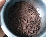 Foto langkah ke 1 dari resep Dessert Cup Oreo ala Mira.