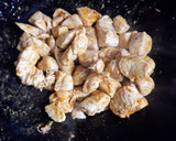 Foto del paso 1 de la receta: Tortellini de verdura frescos con salsa de pollo