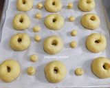 Foto langkah ke 10 dari resep 209. Donat Empuk.