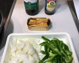 Foto del paso 1 de la receta: Espagueti sencillo (sardinas y verduras)