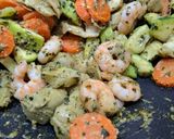 Une image de l'étape 2 de Crevette à l'artichaut et pesto.