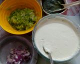 A picture of step 1 of Special cucumber raita.