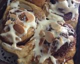 Foto langkah ke 7 dari resep Cinnamon Rolls Cream Cheese Frosting.