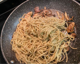 Foto del paso 5 de la receta: Pasta de trufa con setas