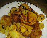 A picture of step 6 of Tawa aloo chapati roll.
