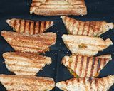 A picture of step 3 of Mix Vegetable grilled Sandwich.