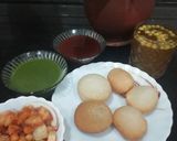 A picture of step 5 of Pani Puri.