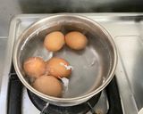Foto langkah ke 1 dari resep Telor marinasi ramen.