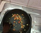 Foto langkah ke 3 dari resep Oyong Goreng Cabe Bawang.