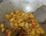 Foto langkah ke 6 dari resep Kentang Balado Ala Teh Ica.