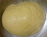 Foto langkah ke 5 dari resep Kunyit Lada Hitam Sourdough Bread (Open Bake Method - Oven Tangkring).