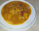 Foto del paso 3 de la receta: Guiso de patatas con pota