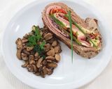 Foto del paso 10 de la receta: Sobre de Matambre Relleno y Champiñones Salteados