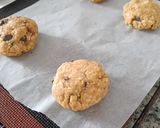 Foto del paso 8 de la receta: Cookies de avena y pepitas de chocolate rellenas (sin gluten)