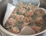 A picture of step 6 of Shaomai (pork steamed dumplings).