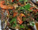 Foto langkah ke 3 dari resep Tumis ikan asin pedas lezatos.