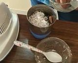 A picture of step 1 of Coconut Chutney.