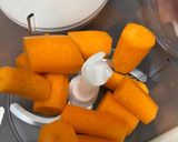 Foto del paso 1 de la receta: Puré de zanahorias con yogur tipo griego con el robot (Lidl) monsieur cuisine plus