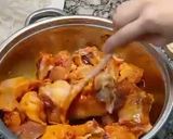 Hình bước làm 1 của món Lẩu gà