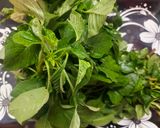 A picture of step 1 of Notey Shaak Ghonto (Green Amaranth and Mixed Vegetables Curry).
