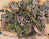 Foto del paso 6 de la receta: Wok de verduras y gambas con aceite esencial de frutos secos